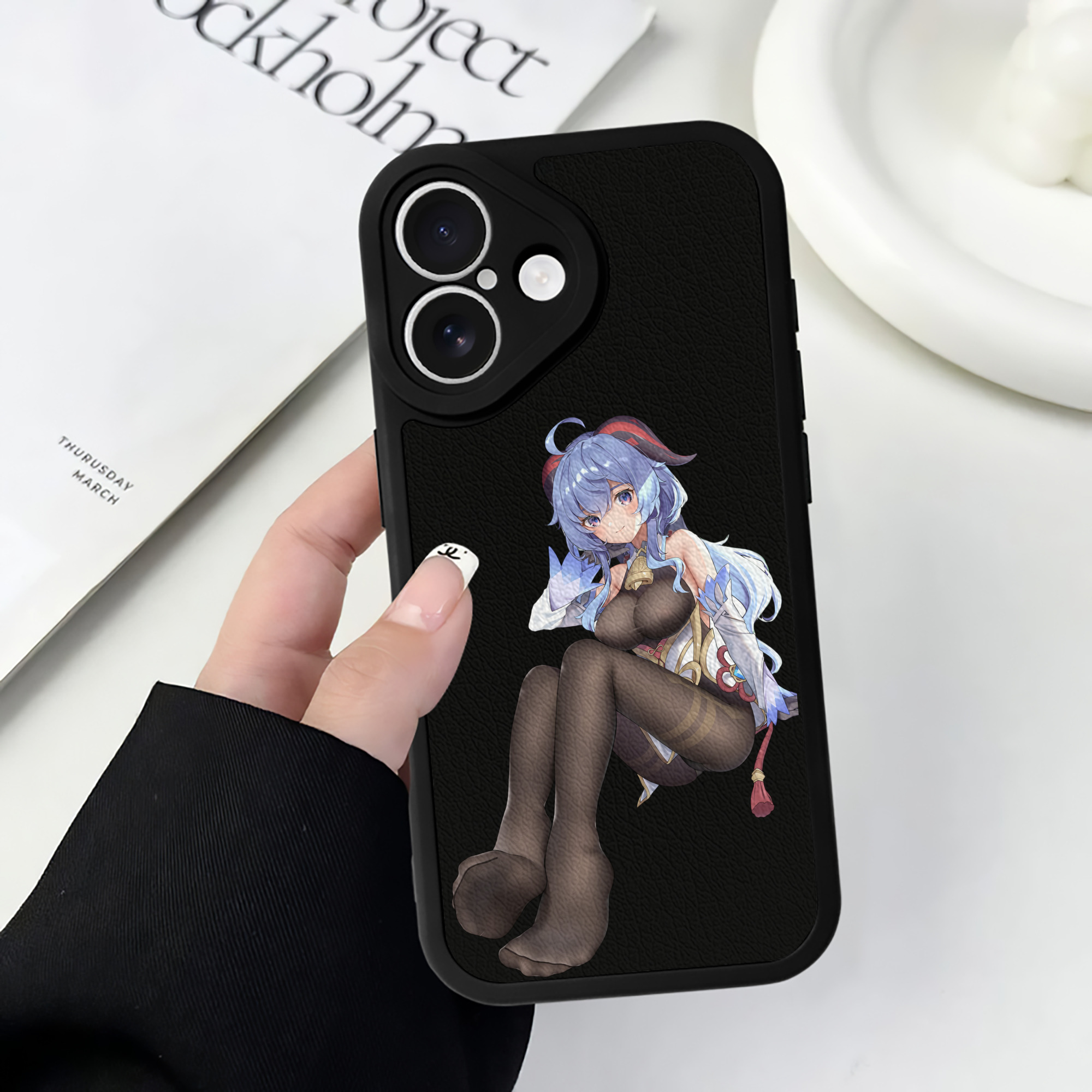 げんし神 甘雨 かんう genshin Ganyu 【iPhone 16シリーズ対応】シリコンスマホケース（レザー調） 材質：シリコン